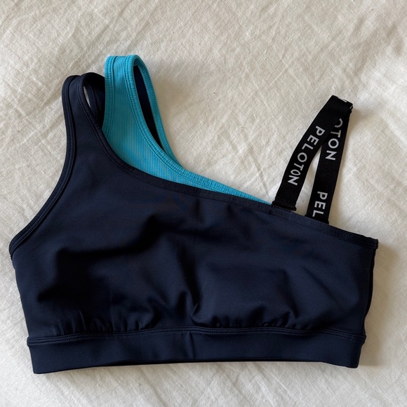 Matching Peloton Set - Picture 4 of 5